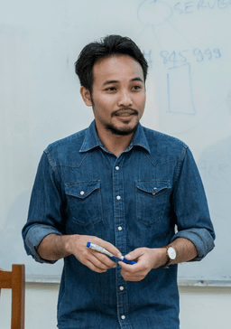 Speaker Saing Sab